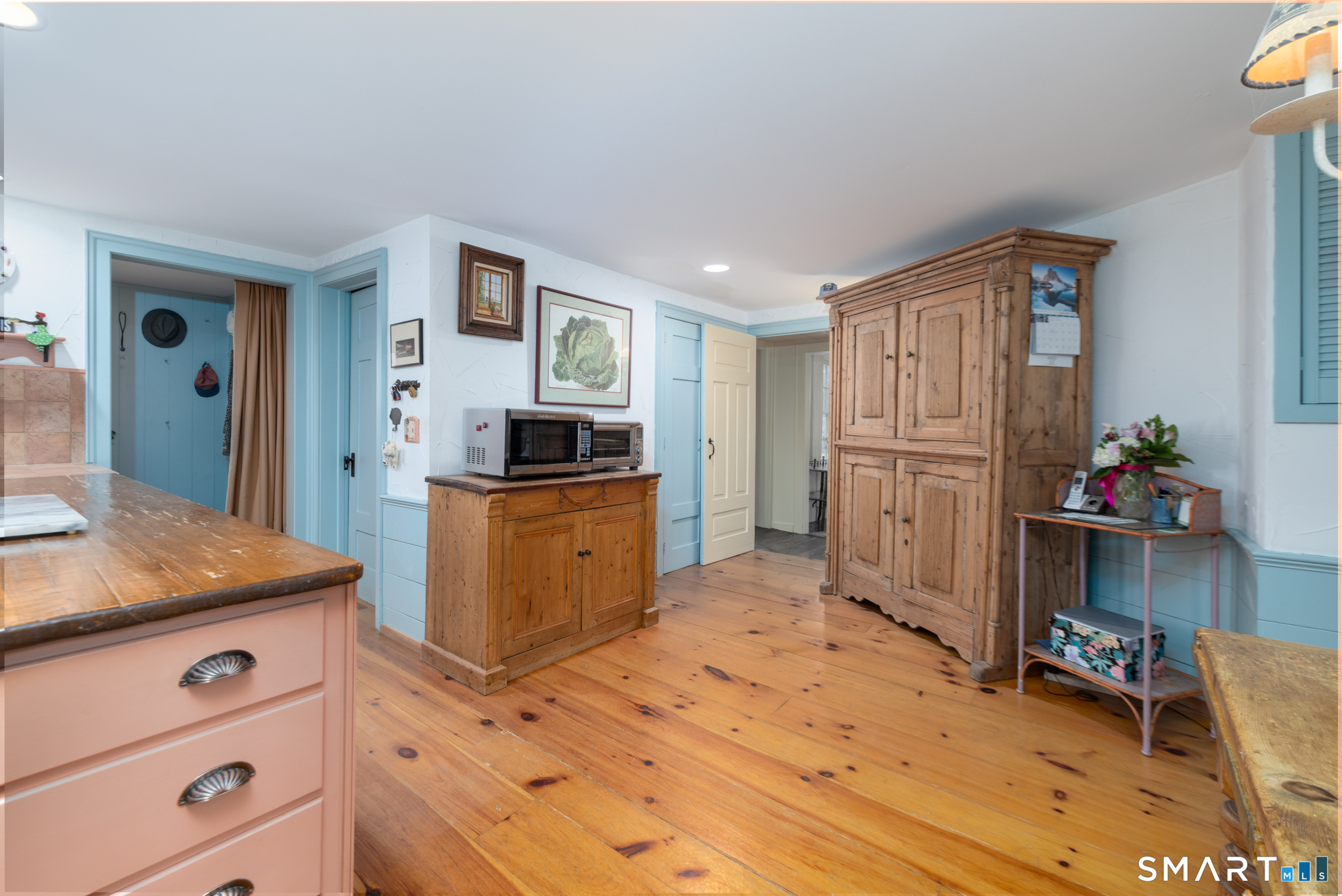58 Good Hill Road Woodbury, CT 06798 - Photo 20 of 40 Kitchen