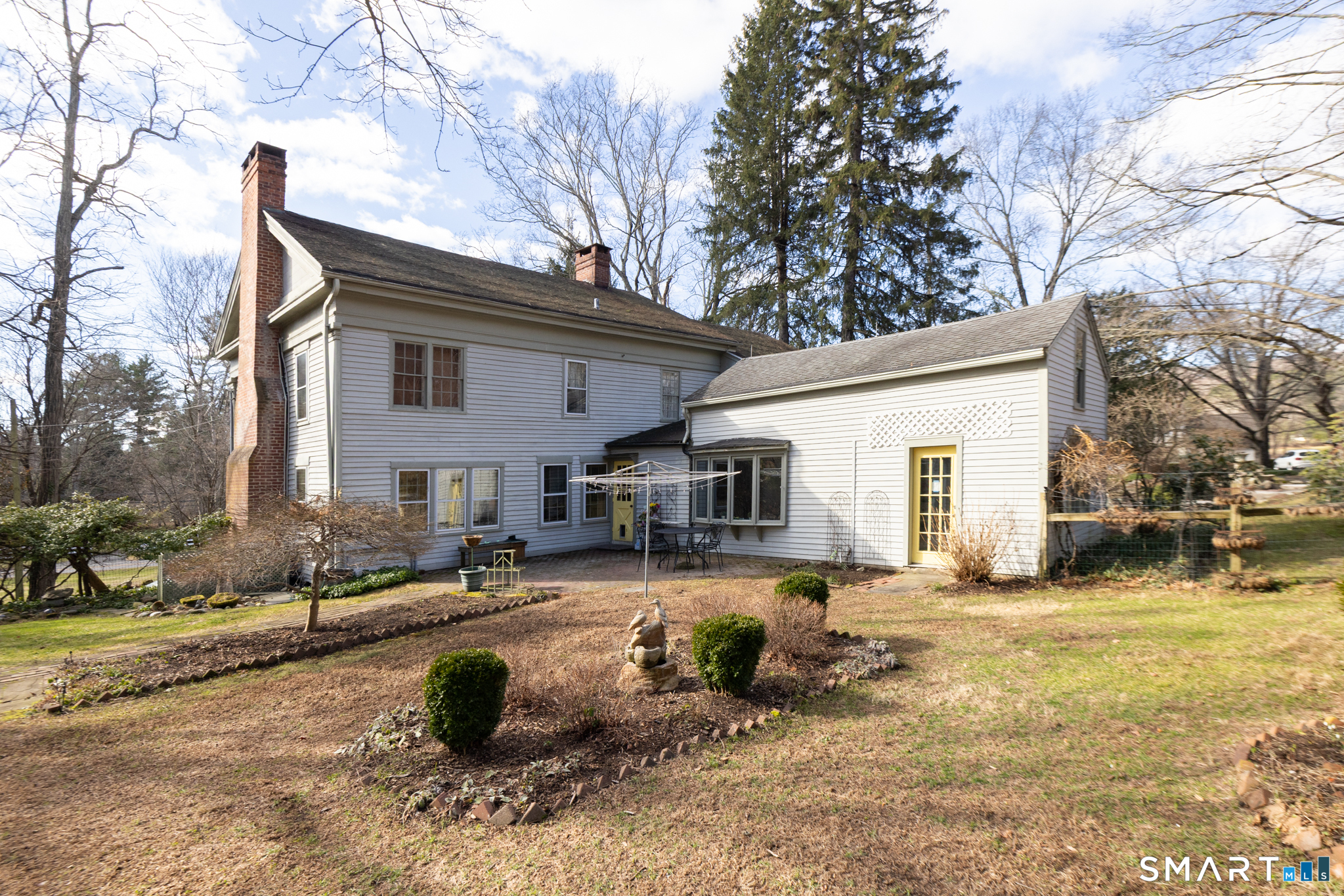 58 Good Hill Road Woodbury, CT 06798 - Photo 34 of 40 Back Terrace