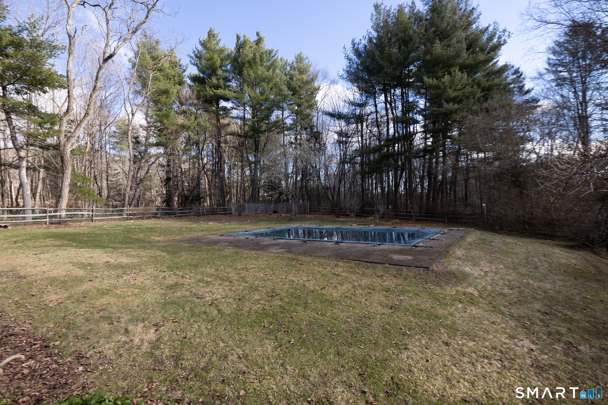 58 Good Hill Road Woodbury, CT 06798 - Photo 37 of 40 Gunite Pool
