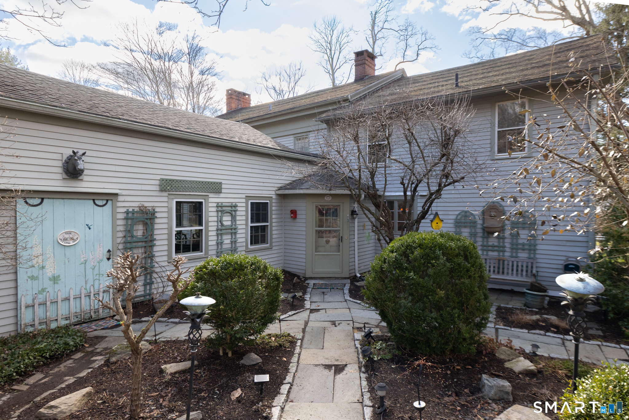 58 Good Hill Road Woodbury, CT 06798 - Photo 5 of 40 Side Garden with Potting Shed