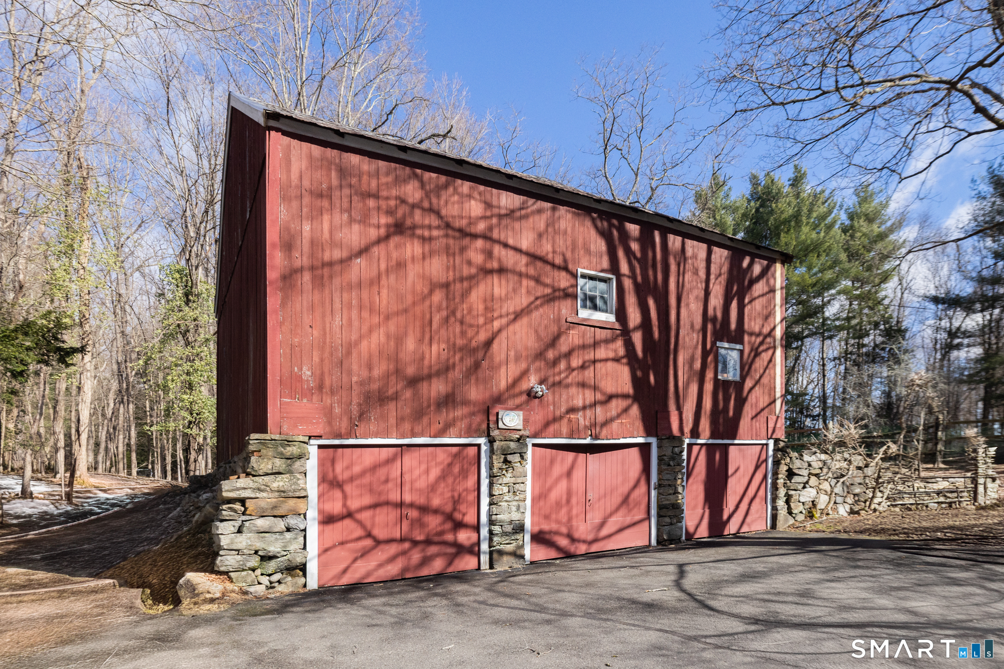 58 Good Hill Road Woodbury, CT 06798 - Photo 6 of 40 Barn Garage