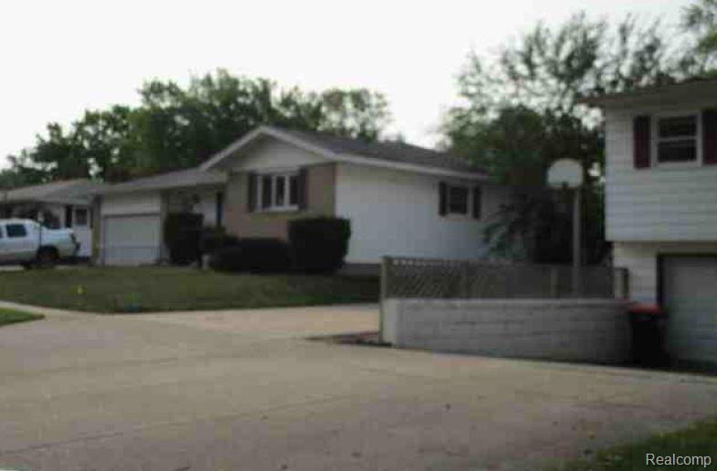 1555 Cornell Road Muskegon, MI 49441 - Photo 3 of 3 3.JPG