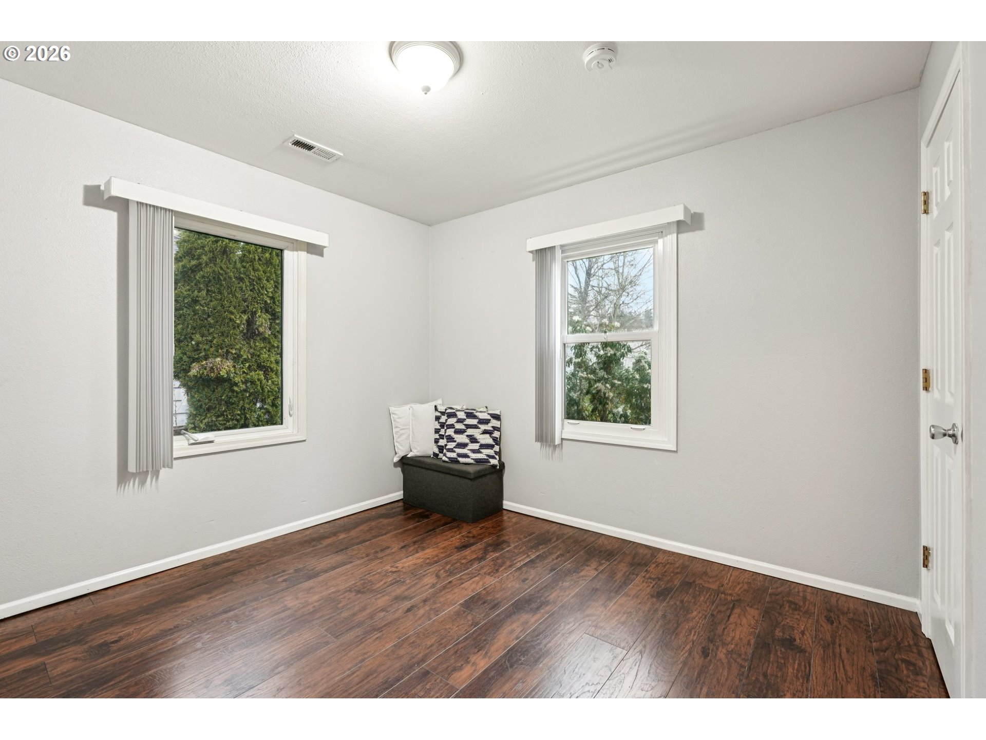 12905 Southwest Walker Road Beaverton, OR 97005 - Photo 19 of 28