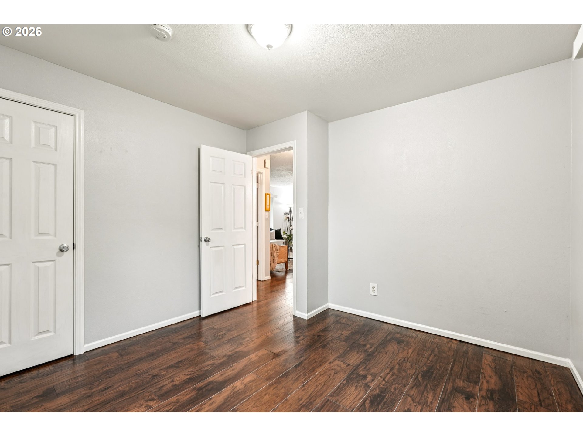 12905 Southwest Walker Road Beaverton, OR 97005 - Photo 21 of 28