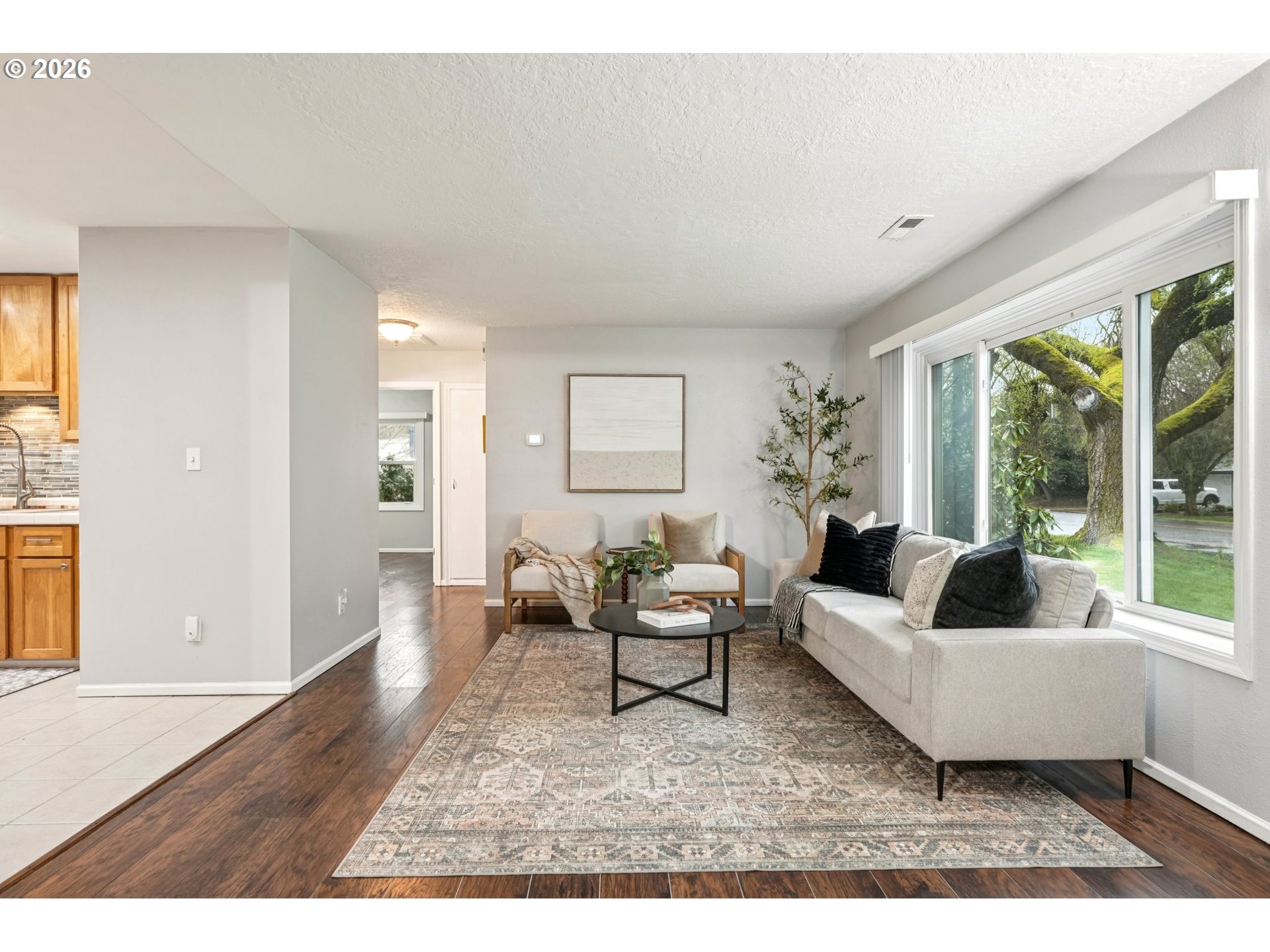 12905 Southwest Walker Road Beaverton, OR 97005 - Photo 8 of 28