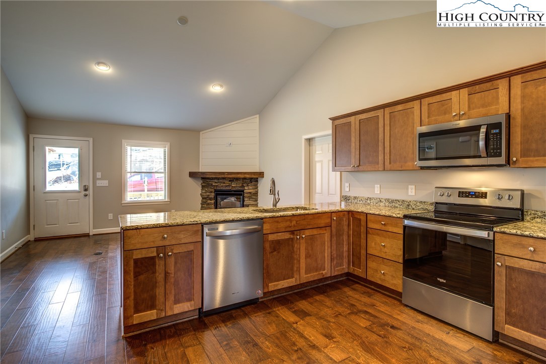 137 Carson Court, Unit 85 Boone, NC 28607 - Photo 11 of 37 Gallery Image 11