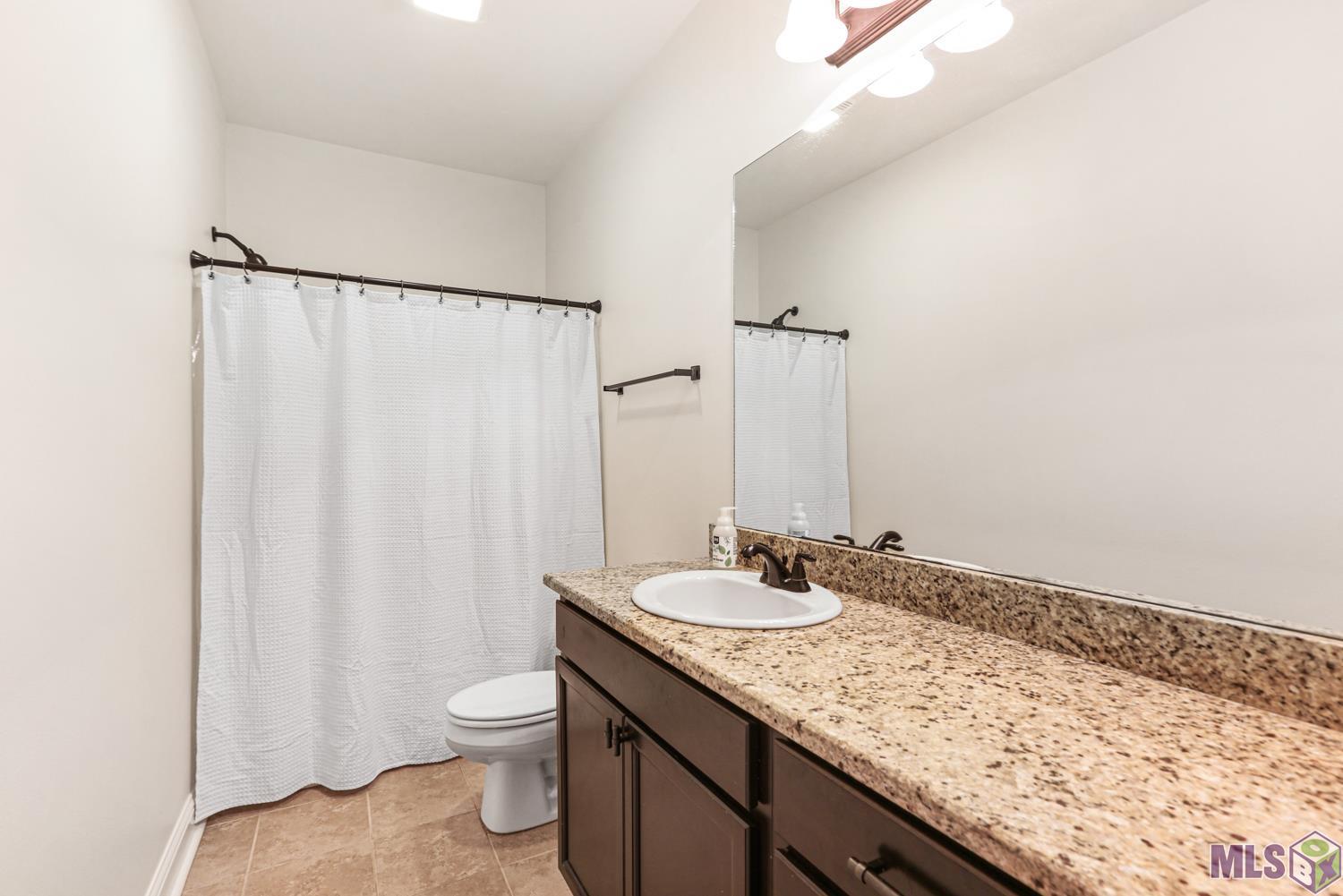 8934 Falling Oak Drive Baton Rouge, LA 70817 - Photo 10 of 13 Gallery Image 10