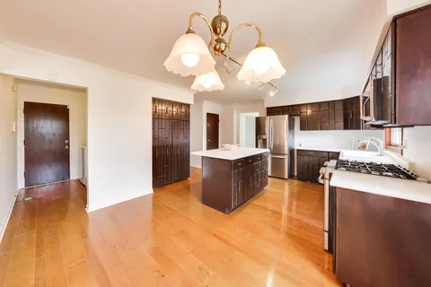 $800,000 | 1626 Barberry Lane, Mount Prospect, IL 60056