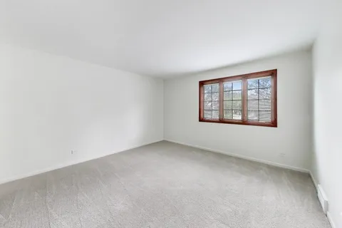 $800,000 | 1626 Barberry Lane, Mount Prospect, IL 60056