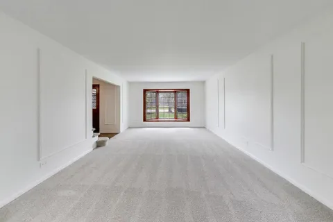 $800,000 | 1626 Barberry Lane, Mount Prospect, IL 60056
