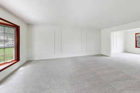 $800,000 | 1626 Barberry Lane, Mount Prospect, IL 60056