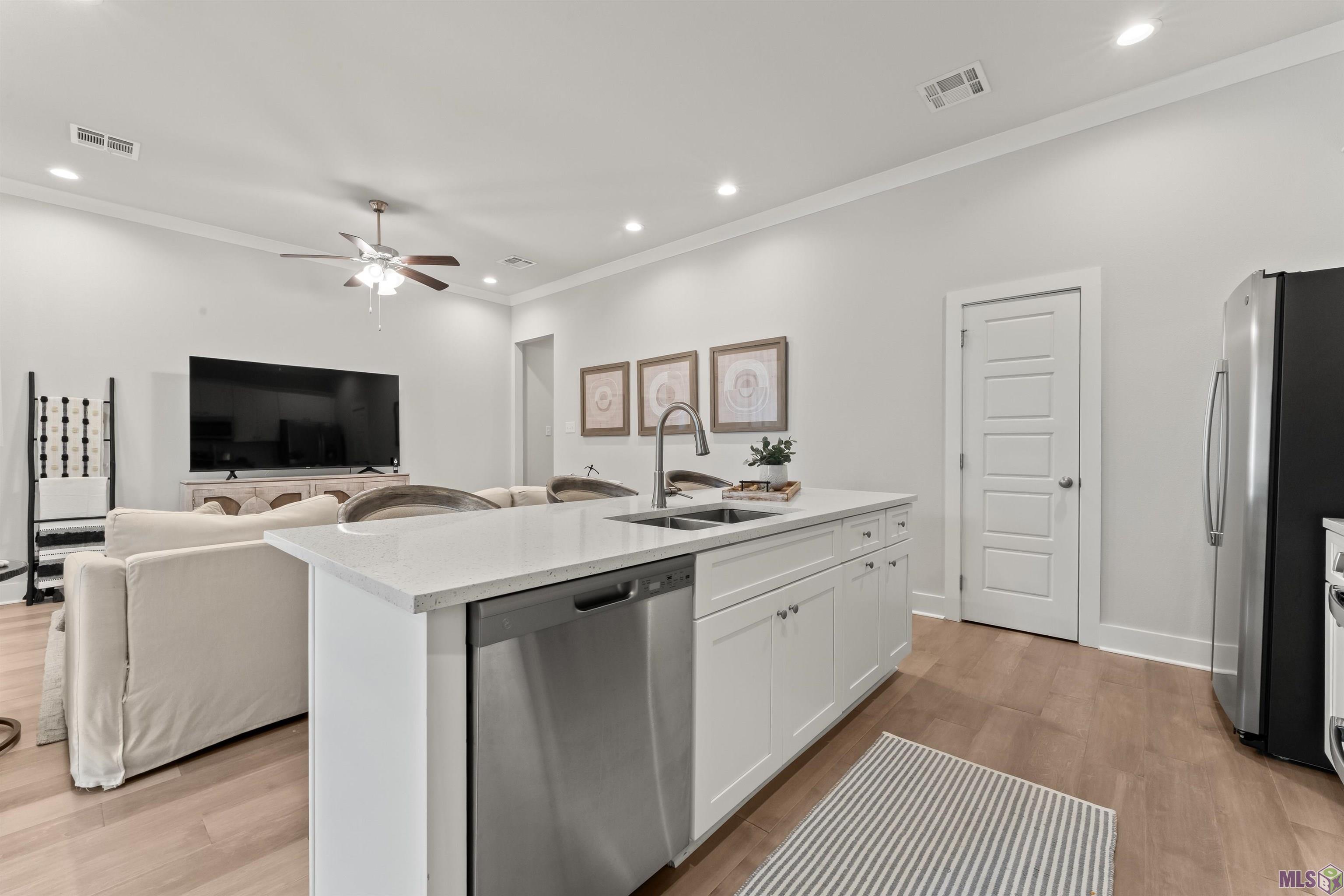 10152 The Grove Boulevard Baton Rouge, LA 70836 - Photo 12 of 29