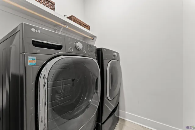 $320,000 | 10152 The Grove Boulevard, Baton Rouge, LA 70836