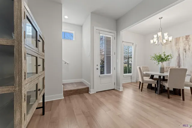 $320,000 | 10152 The Grove Boulevard, Baton Rouge, LA 70836