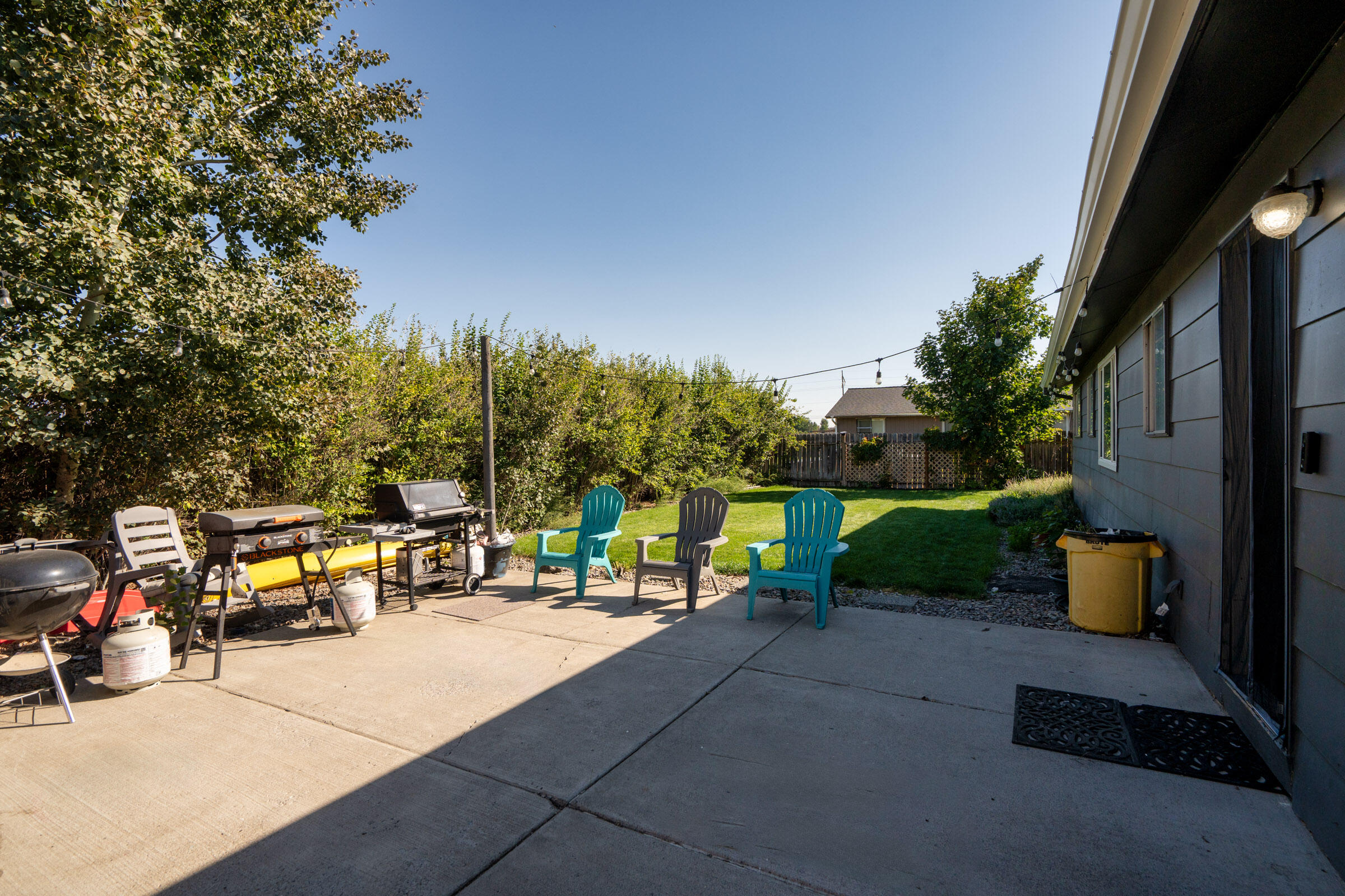 664 Southwest 35th Street Redmond, OR 97756 - Photo 18 of 19 a view of outdoor space with seating