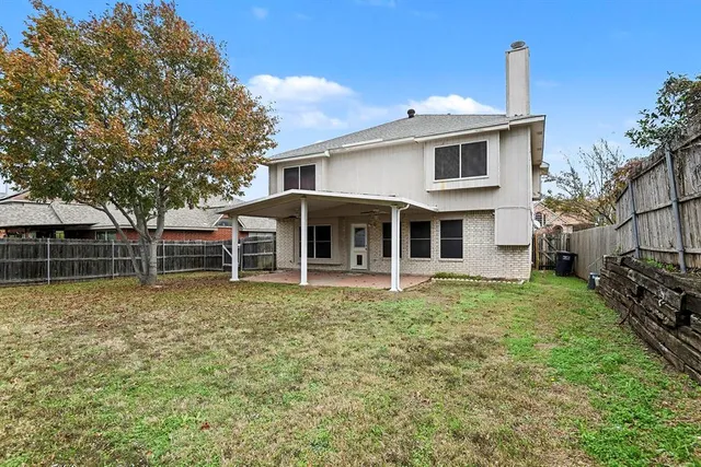 $350,000 | 6855 Genevieve Drive, Fort Worth, TX 76137