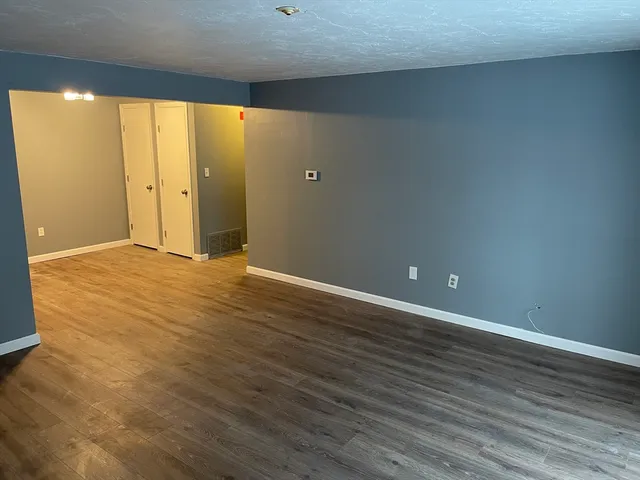 $299,900 | 22 Kingswood Drive, Unit 6F, Abington, MA 02351