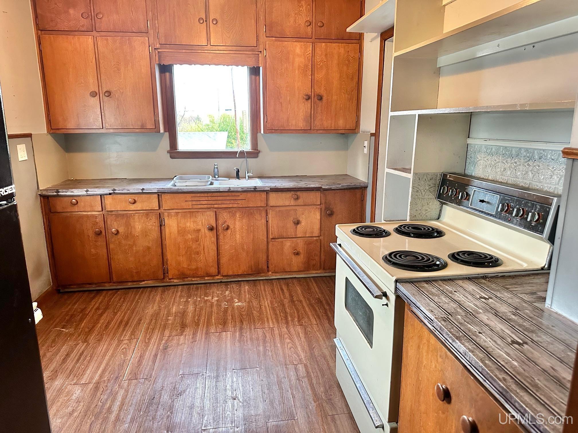 E8246 East Mill Street Ramsay, MI 49959 - Photo 8 of 16