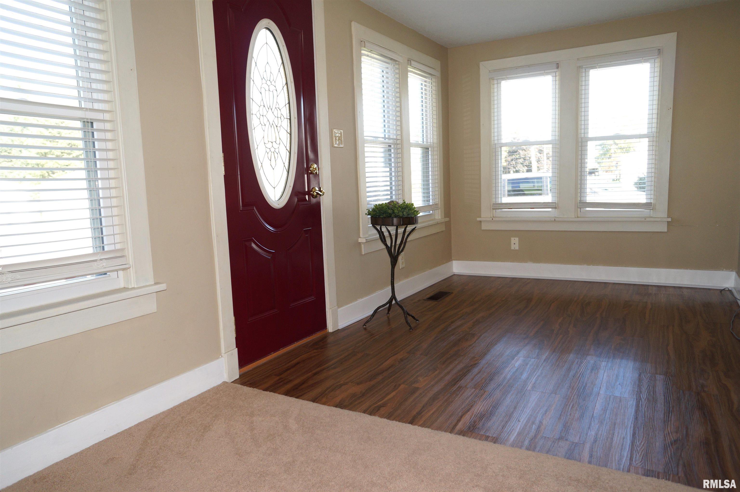 307 East 2nd Street Atkinson, IL 61235 - Photo 4 of 24 Gallery Image 4