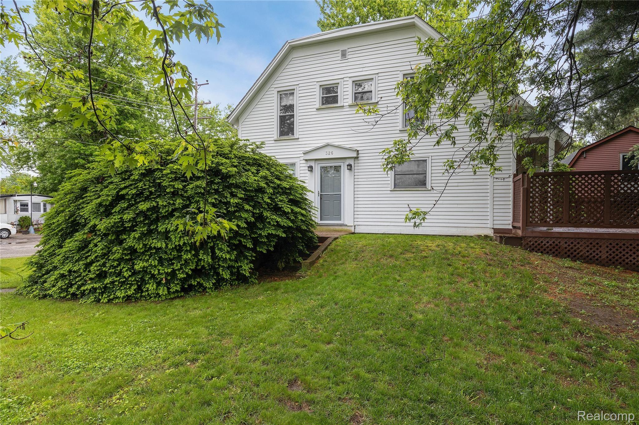326 Ewell Street Romeo, MI 48065 - Photo 3 of 30 MLS-3.jpg
