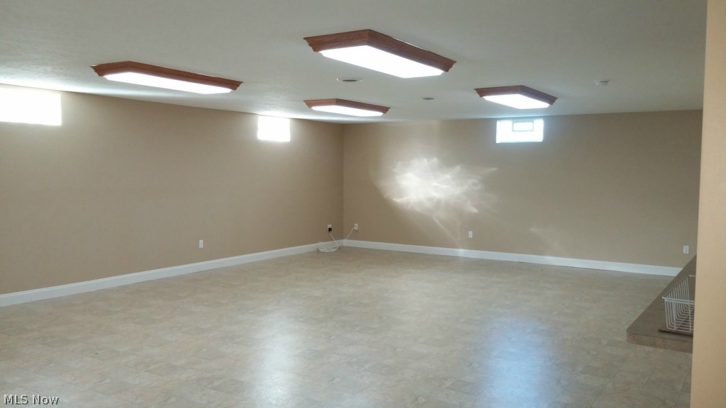 6938 Broadview Road Cleveland, OH 44134 - Photo 12 of 19
