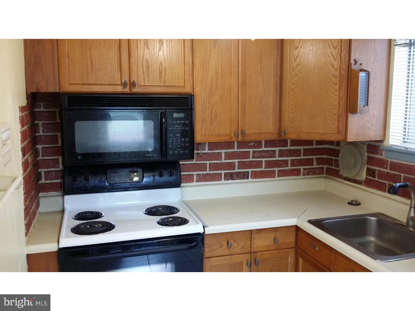 1217 Rainer Road Brookhaven, PA 19015 - Photo 8 of 25