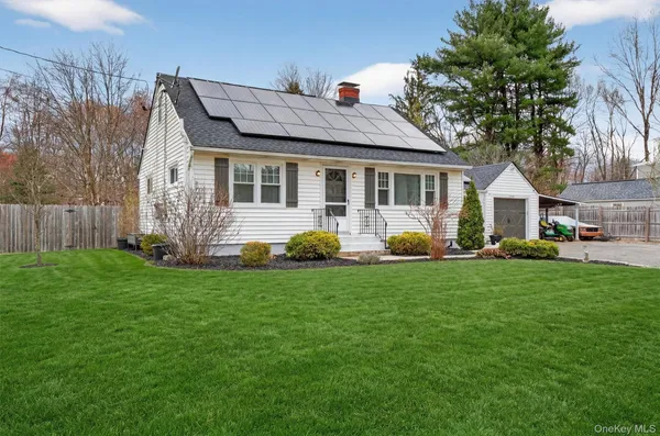 $459,900 | 1359 Highway 82, Hopewell Junction, NY 12533