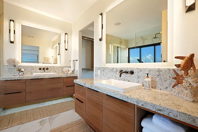 $9,490,000 | 2240 Maka Place, Koloa, HI 96756