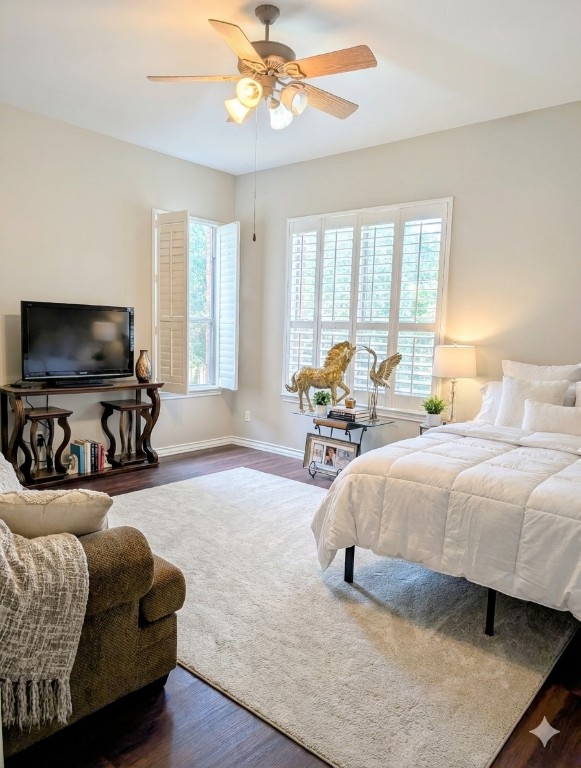 5 Anderson Crossing Cedar Park, TX 78613 - Photo 11 of 25 a bedroom with a bed and glass door