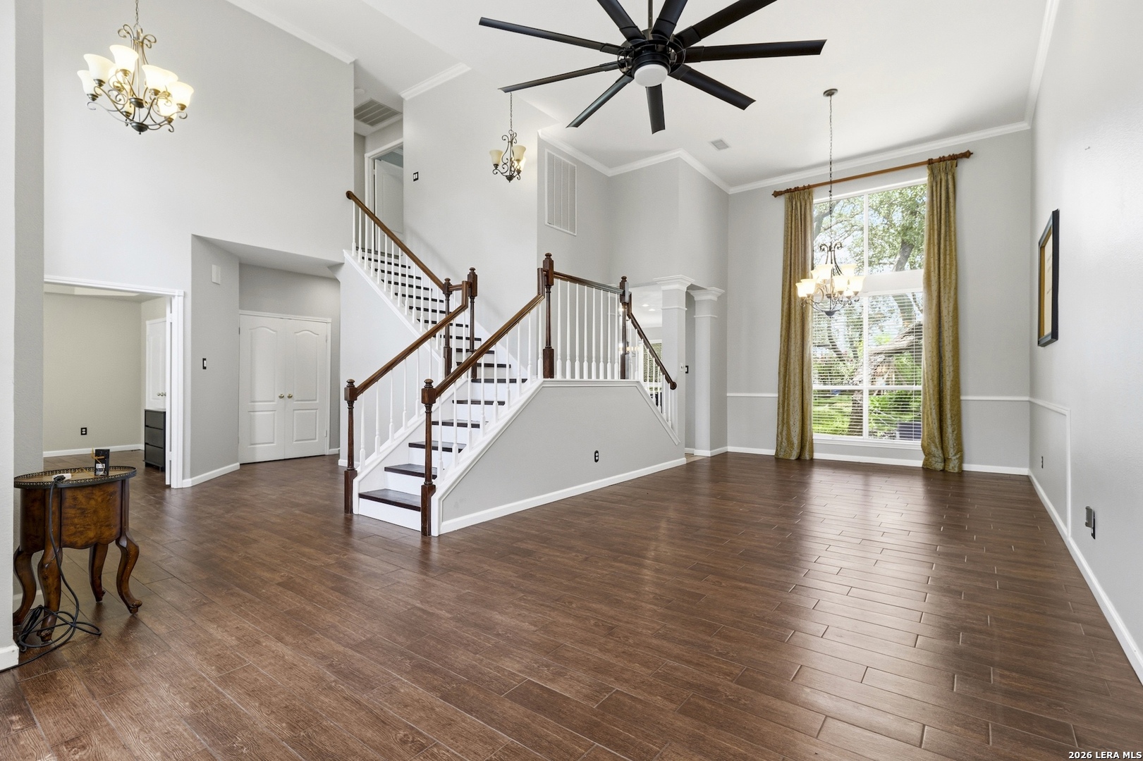 4114 Luckenbach Road San Antonio, TX 78251 - Photo 4 of 29