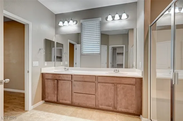 $2,550 | 7158 Manolo Street, Las Vegas, NV 89113