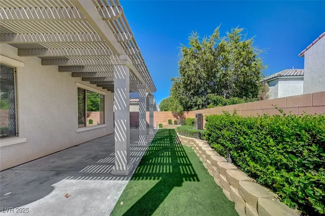 $2,550 | 7158 Manolo Street, Las Vegas, NV 89113