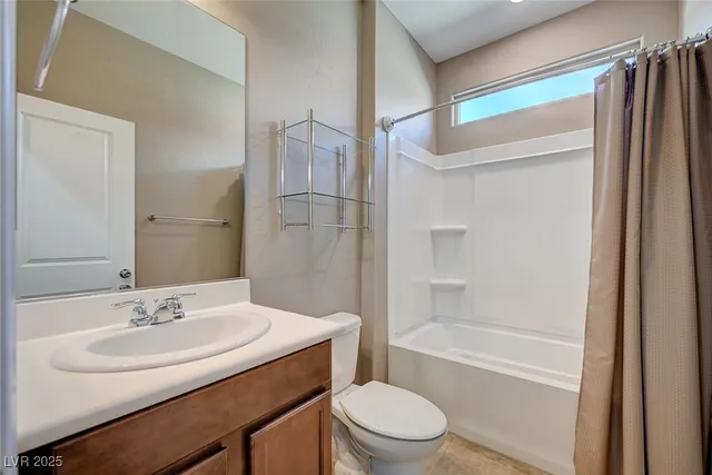 $2,550 | 7158 Manolo Street, Las Vegas, NV 89113