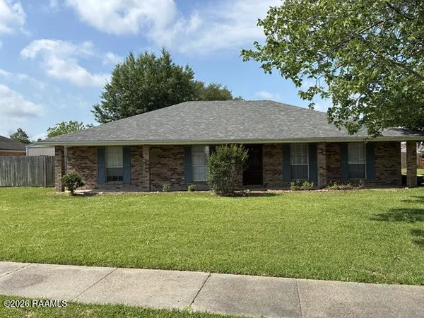 $1,700 | 303 Belle Grove Boulevard, Lafayette, LA 70503