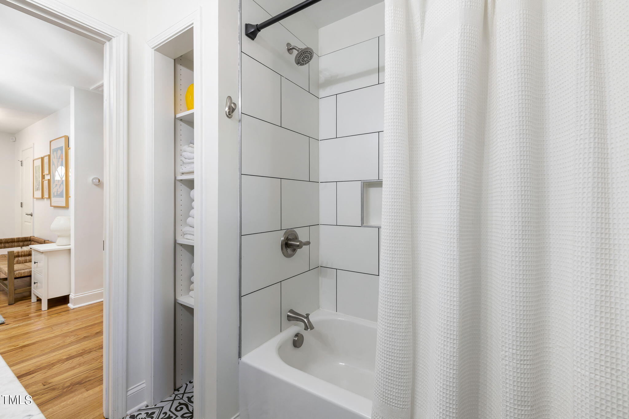 3300 Hall Place Raleigh, NC 27607 - Photo 23 of 40 Bathroom 2