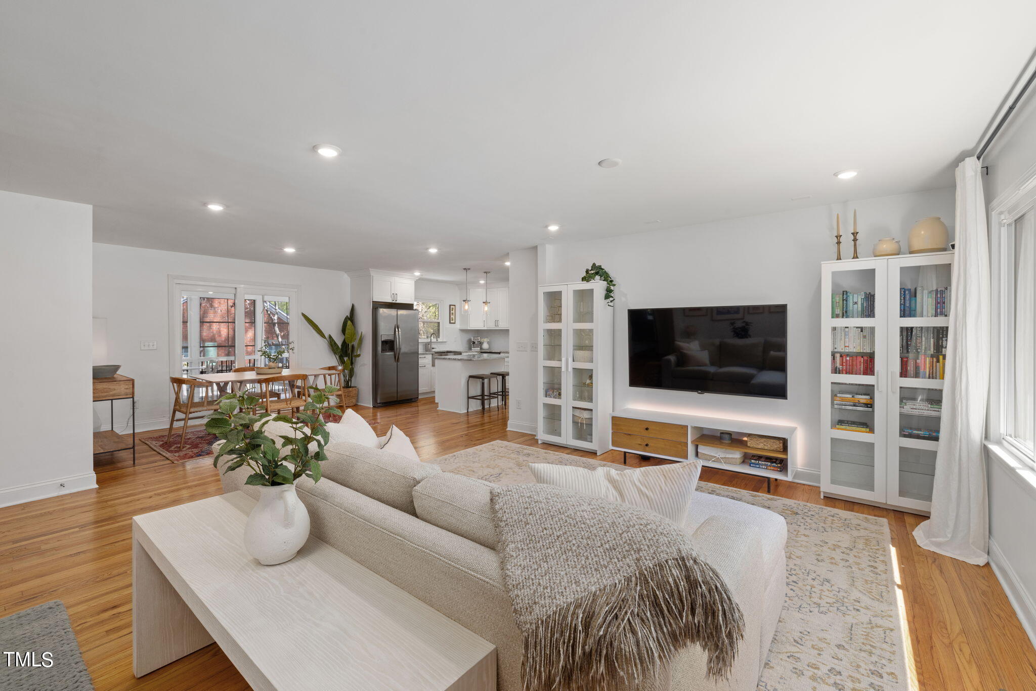 3300 Hall Place Raleigh, NC 27607 - Photo 9 of 40 Living w/ Dining in Back