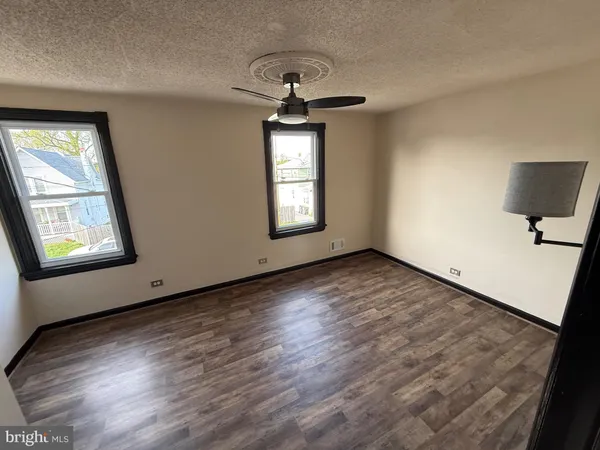 $389,000 | 54 Atlantic Avenue, Wilmington, DE 19804