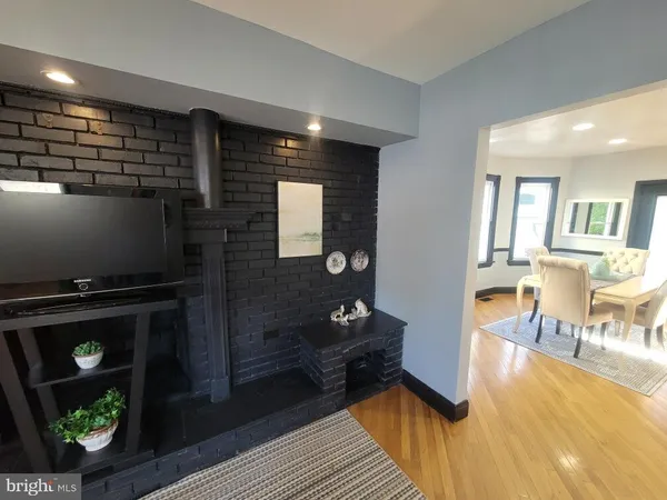 $379,999 | 54 Atlantic Avenue, Wilmington, DE 19804