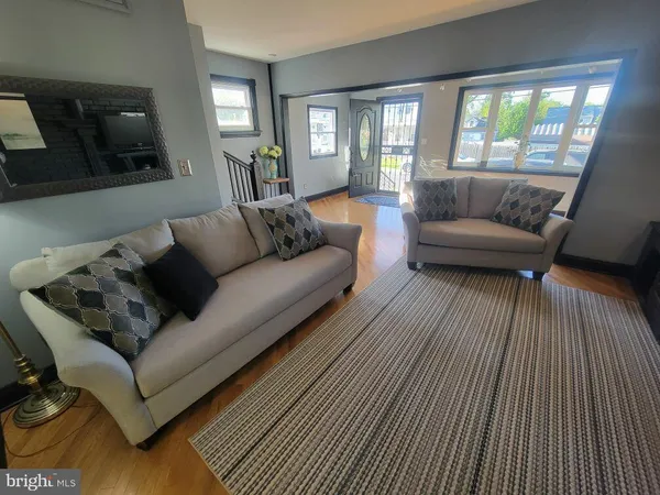 $379,999 | 54 Atlantic Avenue, Wilmington, DE 19804