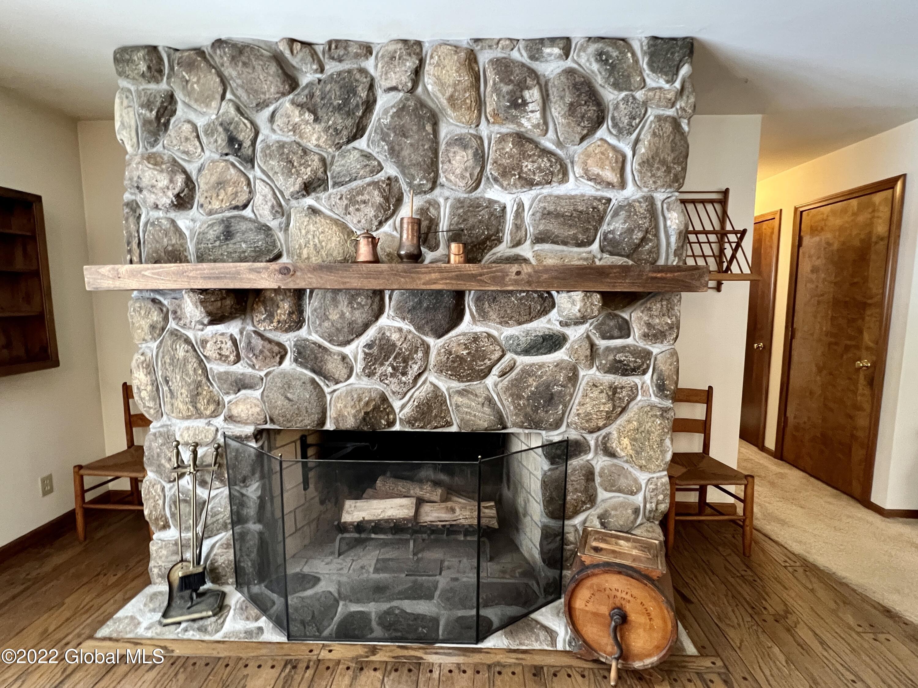 960 West Mountain Road Queensbury, NY 12804 - Photo 11 of 28 IMG_4604