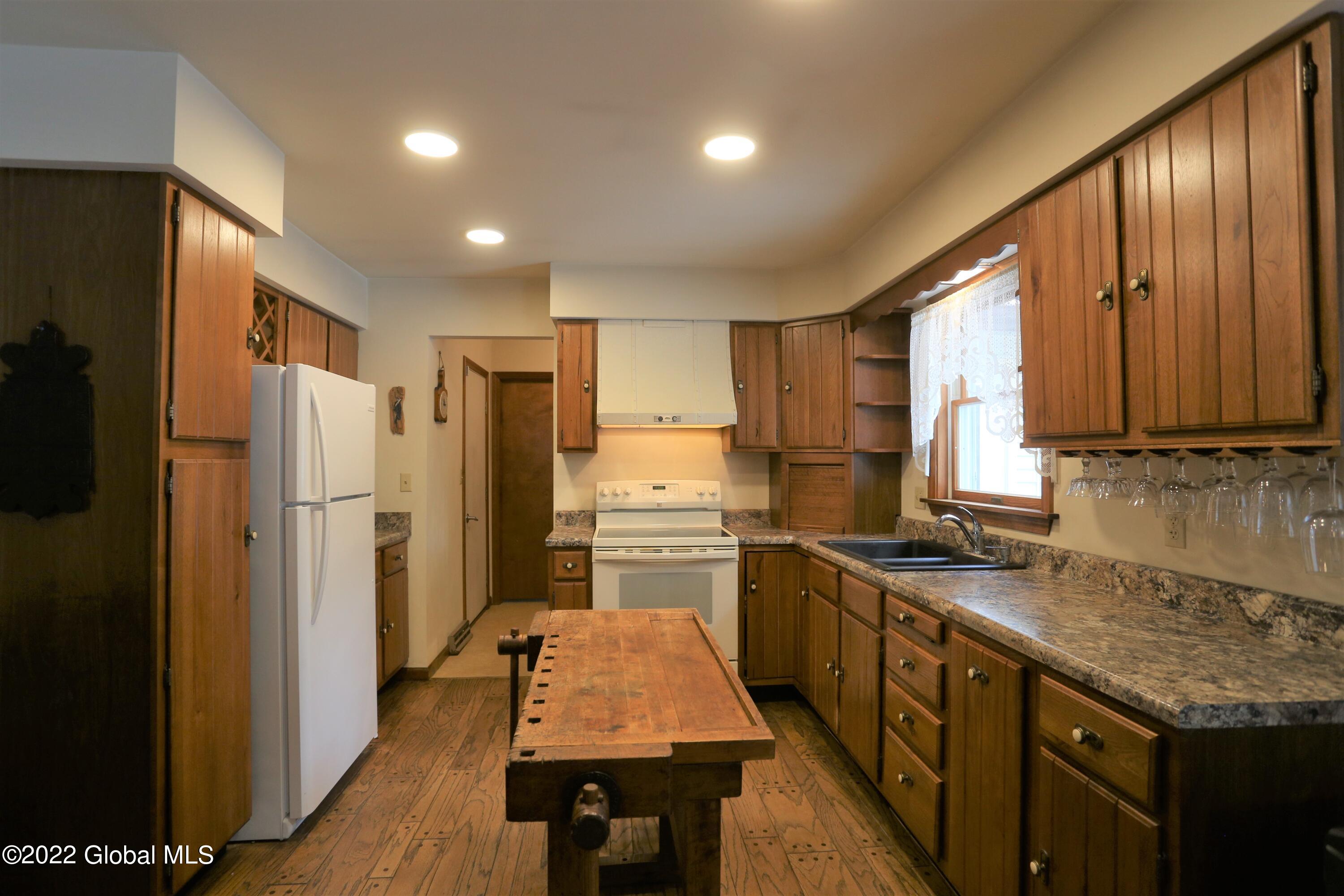 960 West Mountain Road Queensbury, NY 12804 - Photo 13 of 28 IMG_8992 (2)