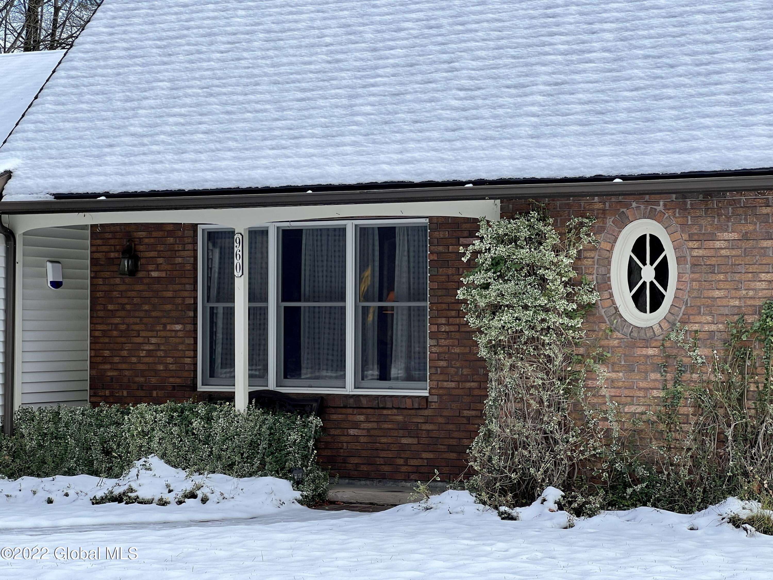 960 West Mountain Road Queensbury, NY 12804 - Photo 4 of 28 IMG_4659 (1)