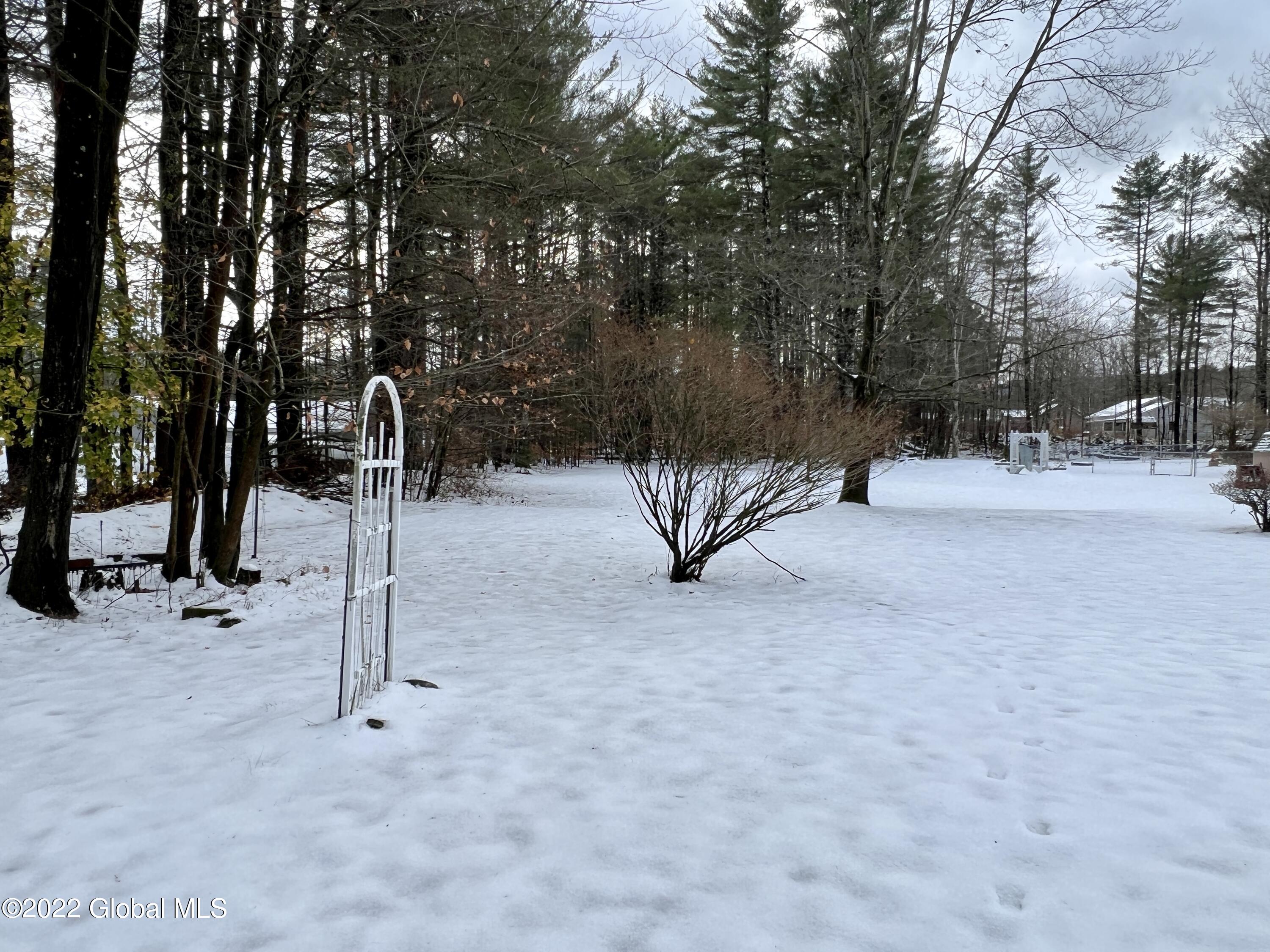 960 West Mountain Road Queensbury, NY 12804 - Photo 6 of 28 IMG_4663 (1)