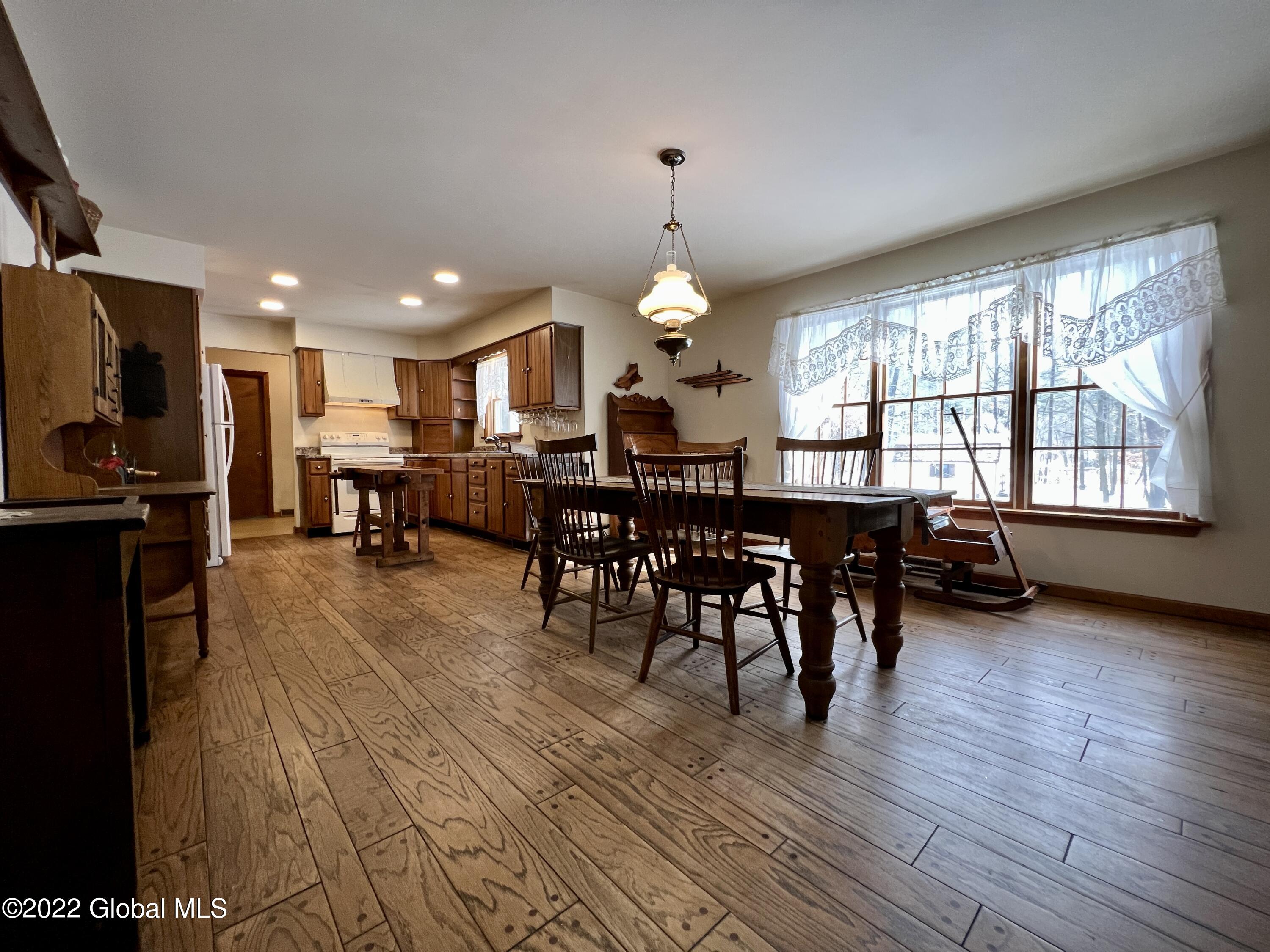 960 West Mountain Road Queensbury, NY 12804 - Photo 9 of 28 IMG_4609