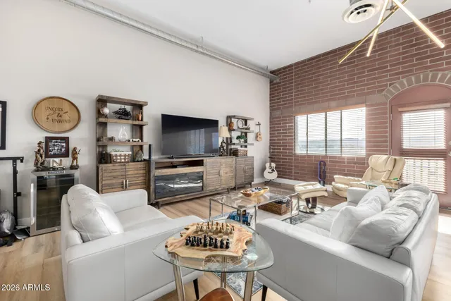 $370,000 | 424 South 2nd Street, Unit 306, Phoenix, AZ 85004