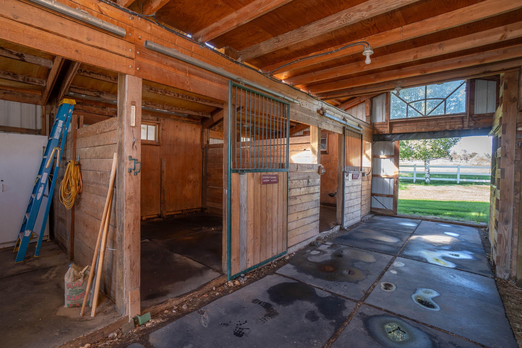 65010 Gerking Market Road Bend, OR 97703 - Photo 9 of 39 Stalls