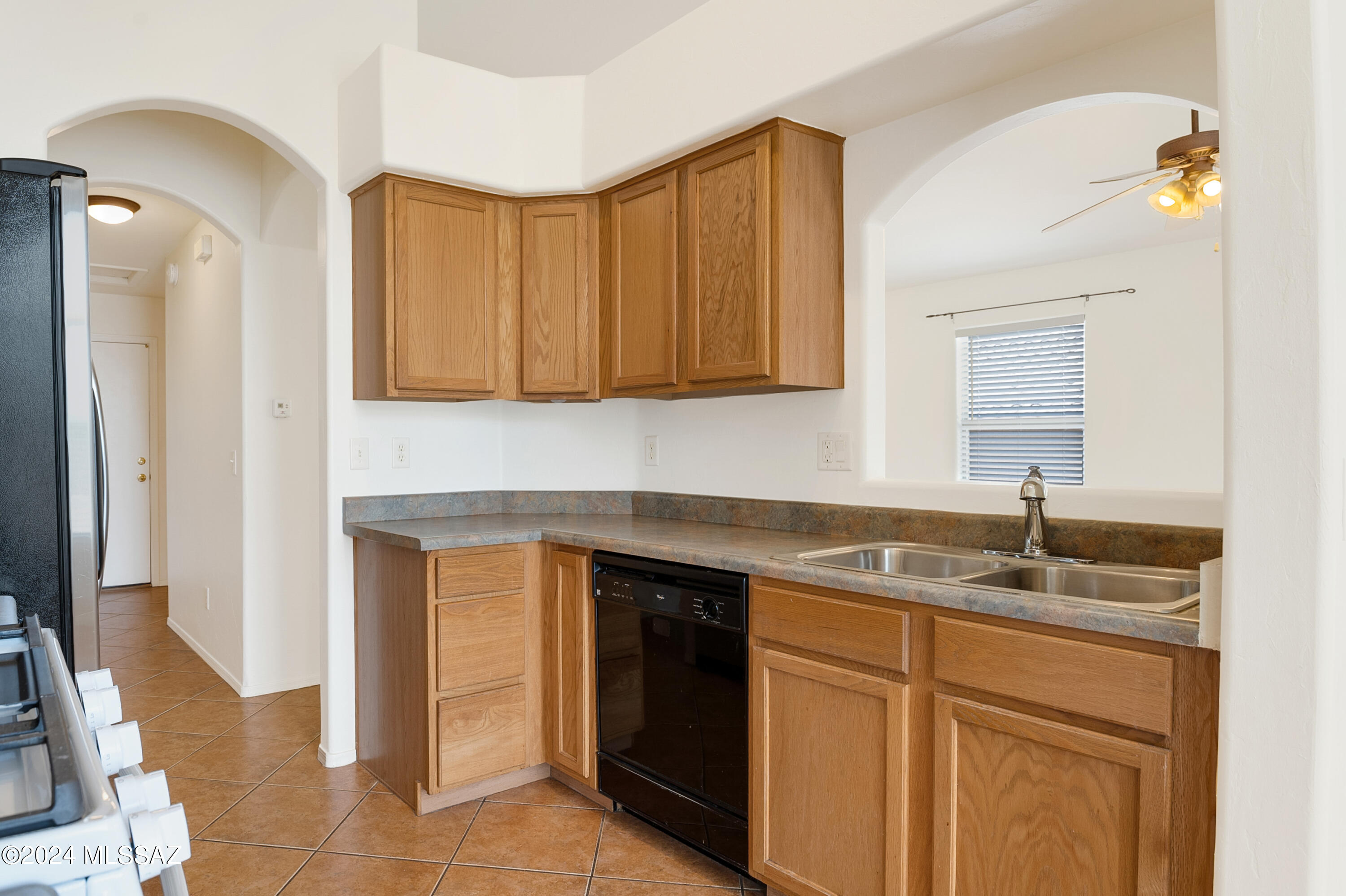 60354 Alpine Way Tucson, AZ 85739 - Photo 10 of 29 Gallery Image 10