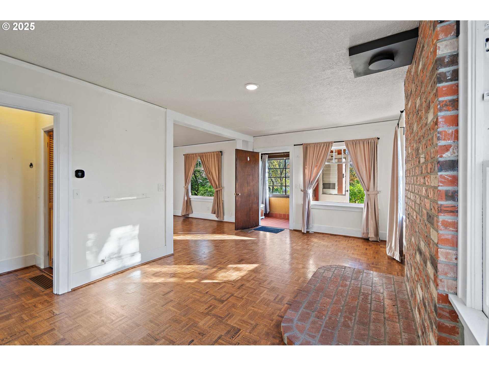 7139 Southeast 78th Avenue Portland, OR 97206 - Photo 6 of 41 a view interior of the house