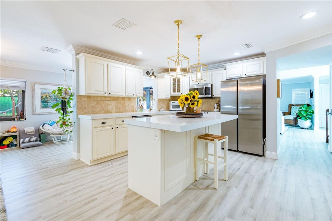10037 Country Brook Road Boca Raton, FL 33428 - Photo 14 of 33 Photo 14