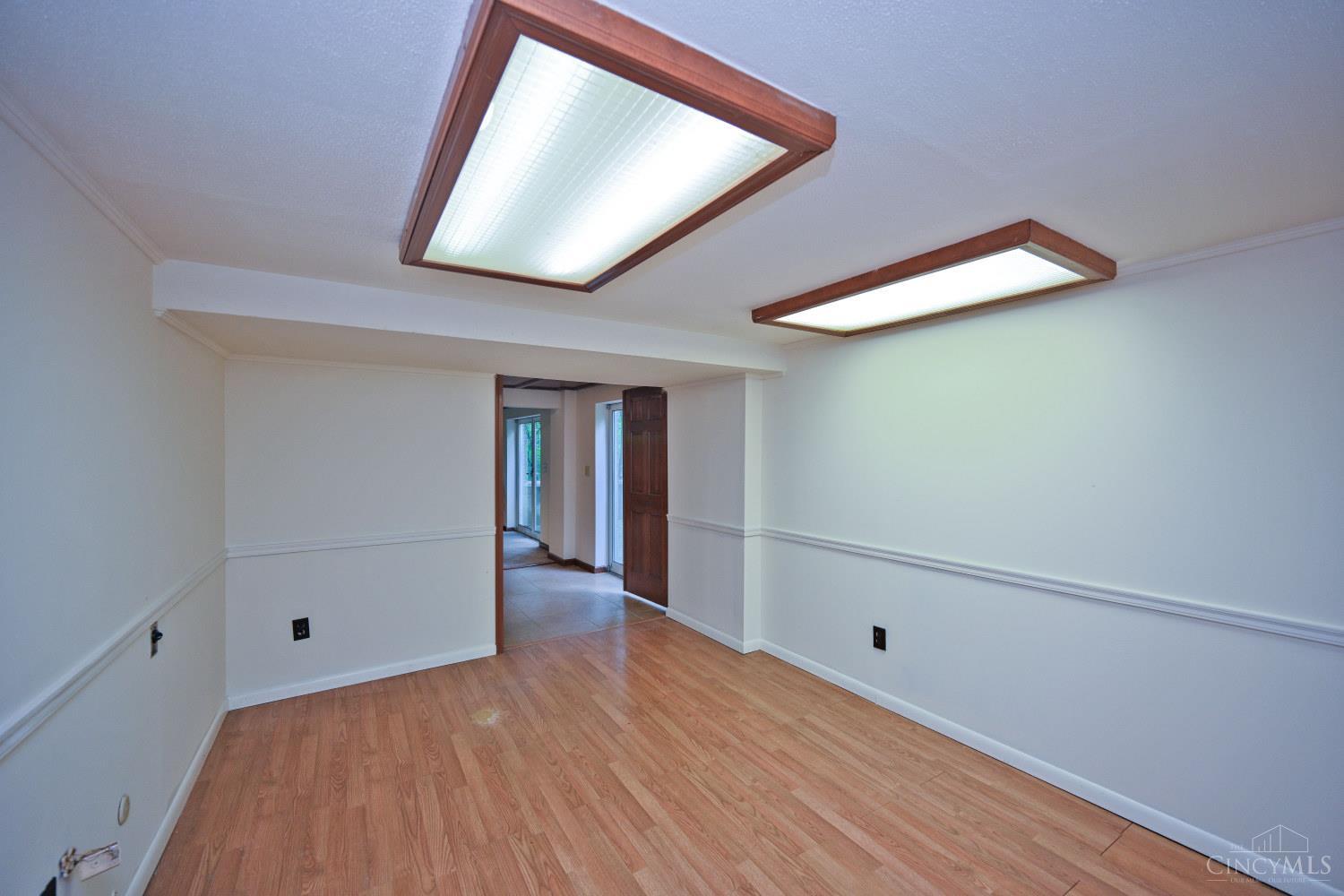 8650 Green Road Cincinnati, OH 45255 - Photo 48 of 57